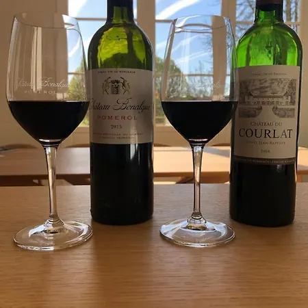 Chateau Bonalgue - Pomerol 3* Libourne