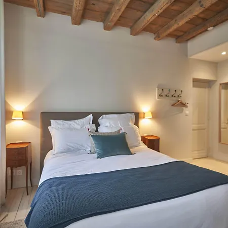 Chateau Bonalgue - Pomerol Bed & Breakfast