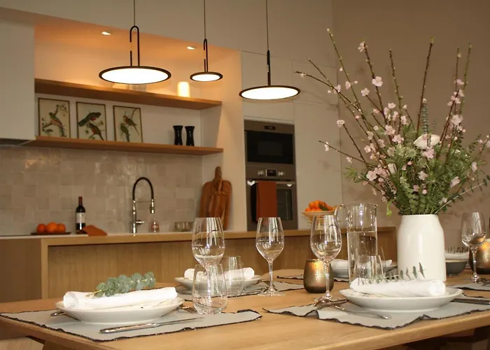 Bed & Breakfast Chateau Bonalgue - Pomerol