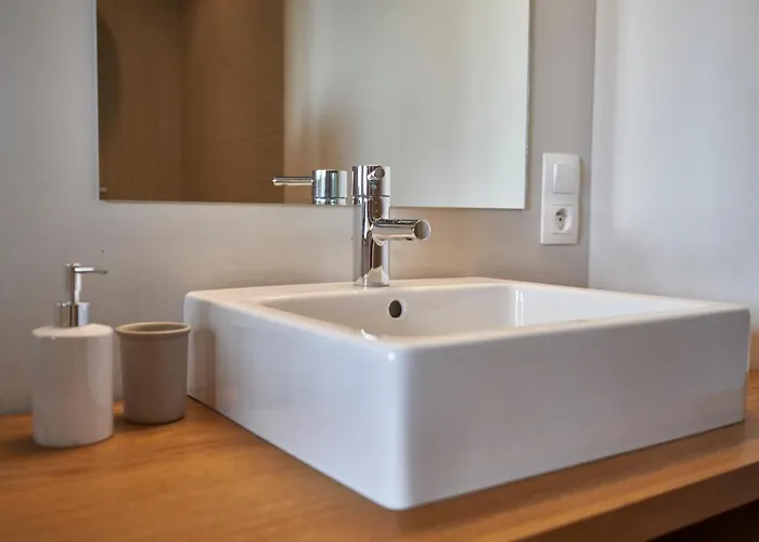 Chateau Bonalgue - Pomerol Bed and breakfast