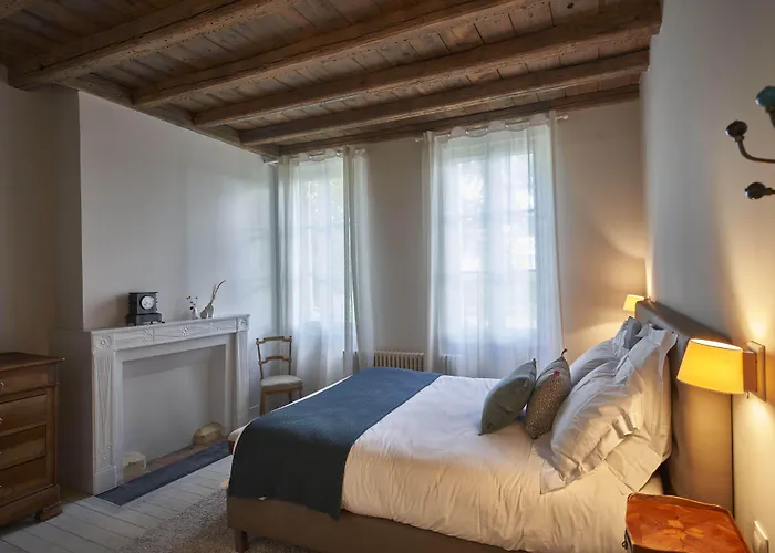 Chateau Bonalgue - Pomerol 3*