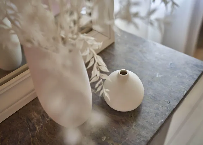 Chateau Bonalgue - Pomerol Bed & Breakfast 3*